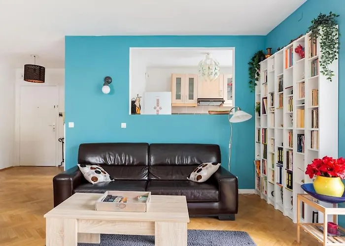 Bel Appartement Avec Terrasse Et Parking Gratuit