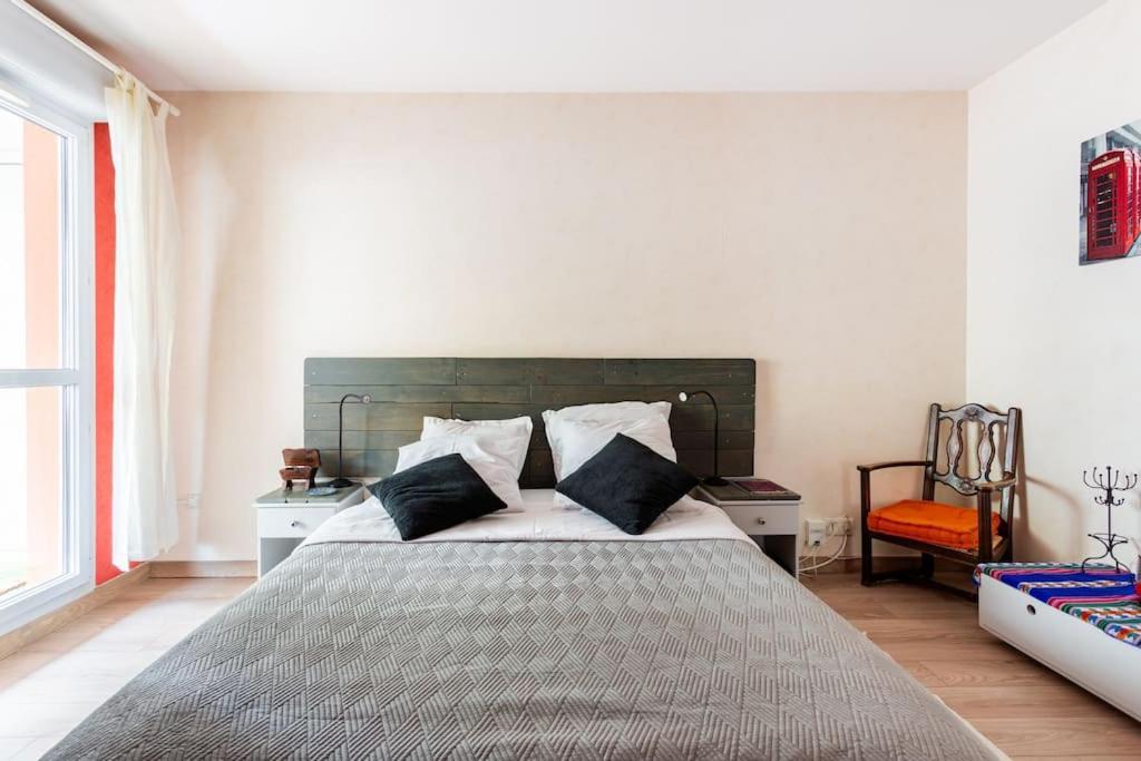 Bel Avec Terrasse Et Parking Gratuit Apartment